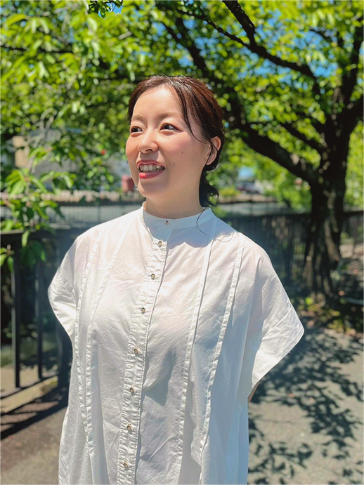 川瀬鈴希子 / Rieko Kawase
アロマセラピスト（メディカルアロマテラピー）